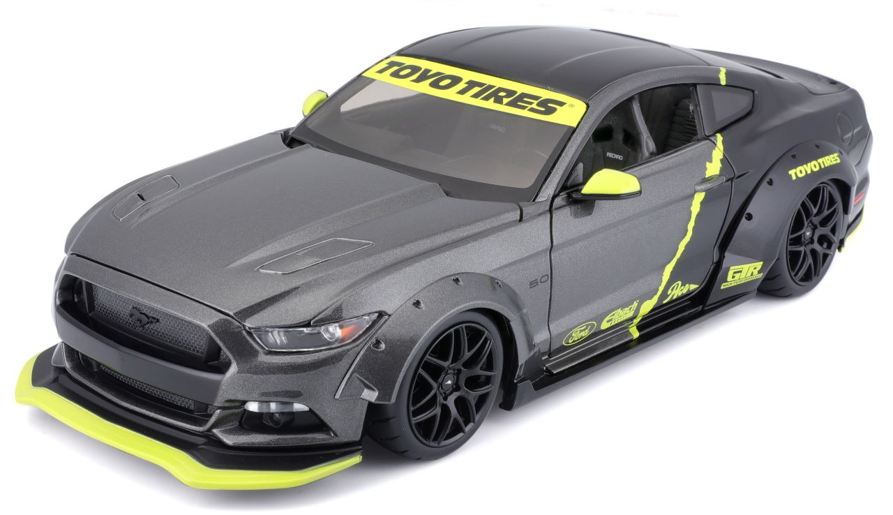 Ford Mustang GT 2015 1/18 schwarz - RCXX - RC Racing Shop | RC Models | Tuning & Spare Parts for Professionals